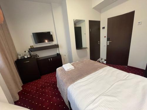 30f2dd58-7d7b-4471-ace2-bcda9397ae2a