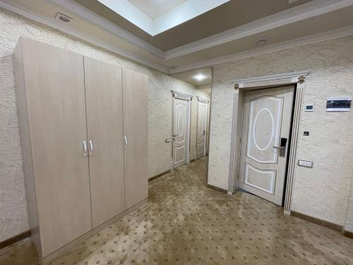 74d0de13-515a-4bdf-a90a-f7981940f2eb